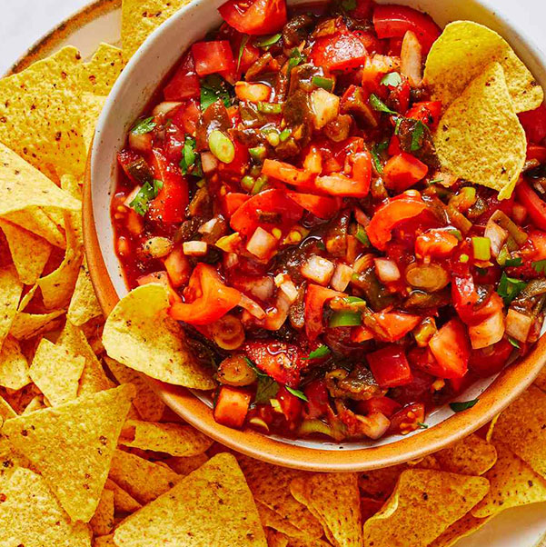 Chunky Salsa + Chips